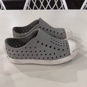 Toddler size 12 gray Native Jefferson’s
